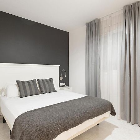 טראגונה Andreas Apartments מראה חיצוני תמונה