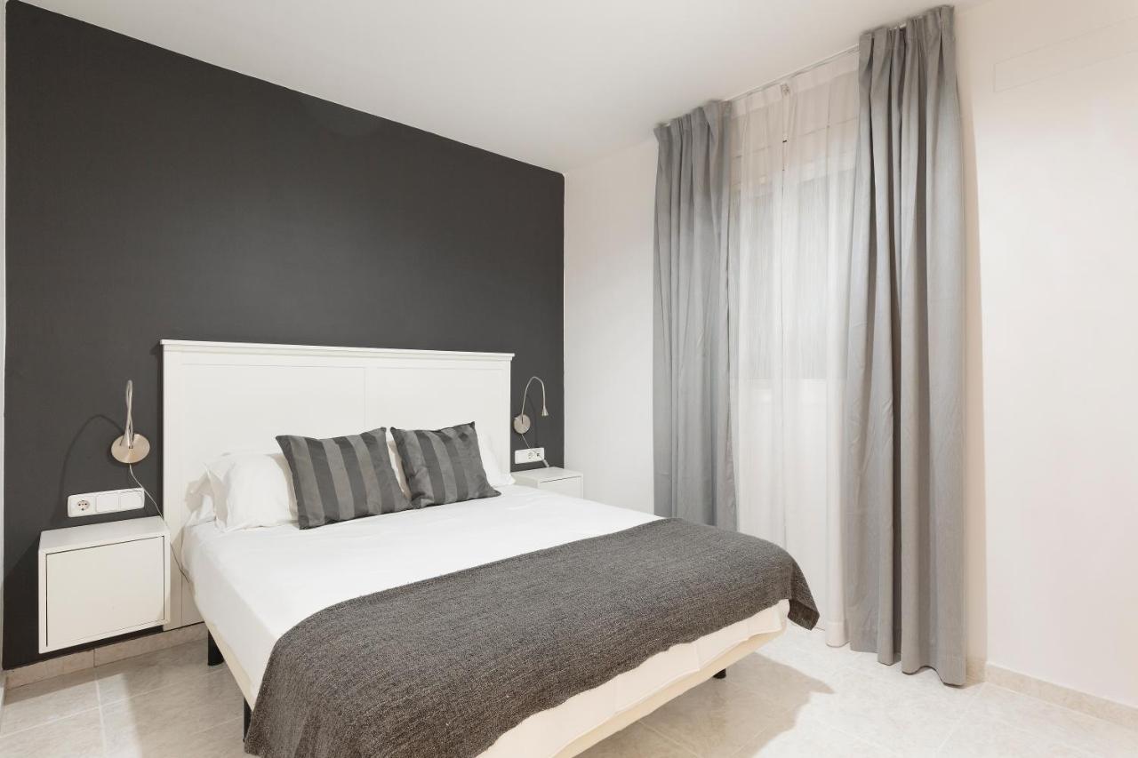 טראגונה Andreas Apartments מראה חיצוני תמונה